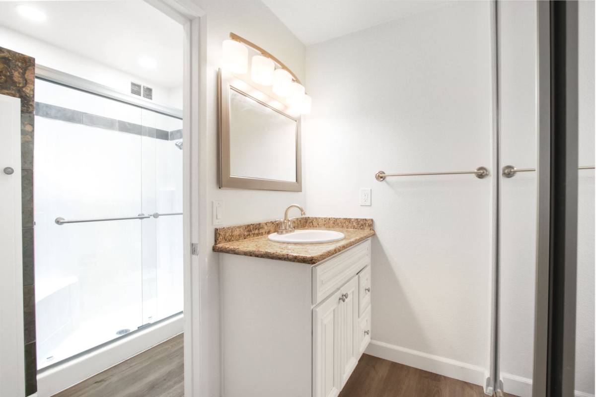 Apartment for rent at 16842 Hoskins Lane #A, Huntington Beach, CA 92649