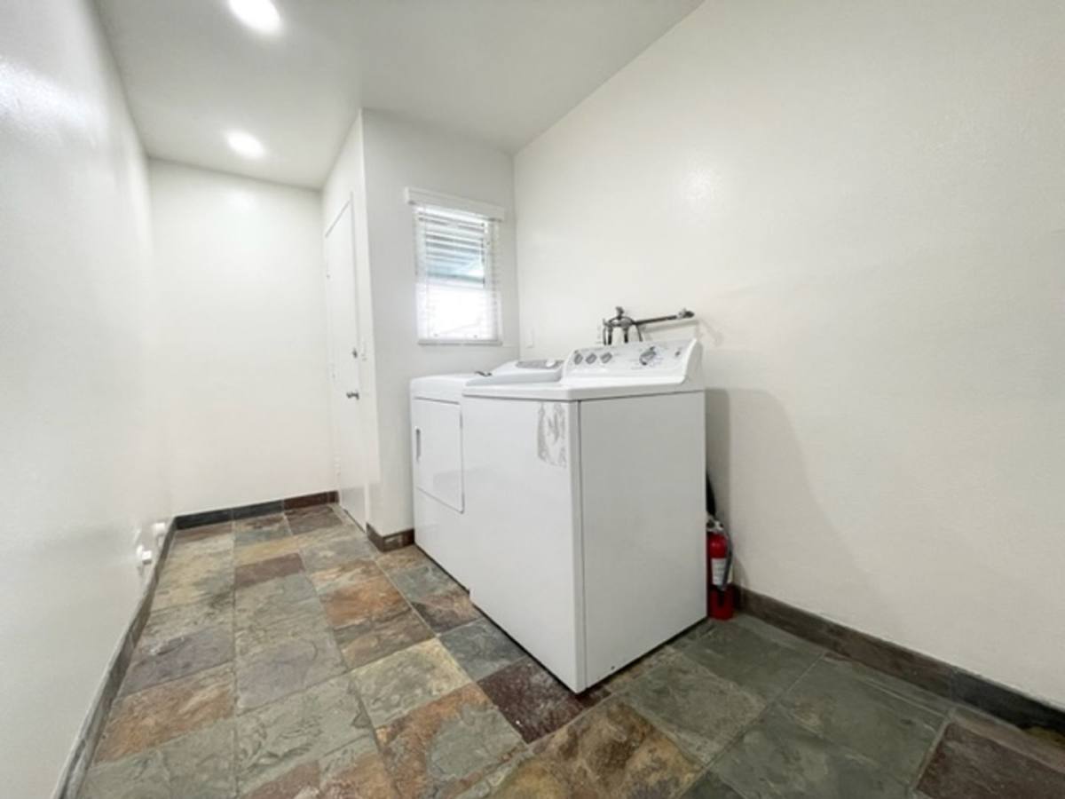 Apartment for rent at 16842 Hoskins Lane #A, Huntington Beach, CA 92649