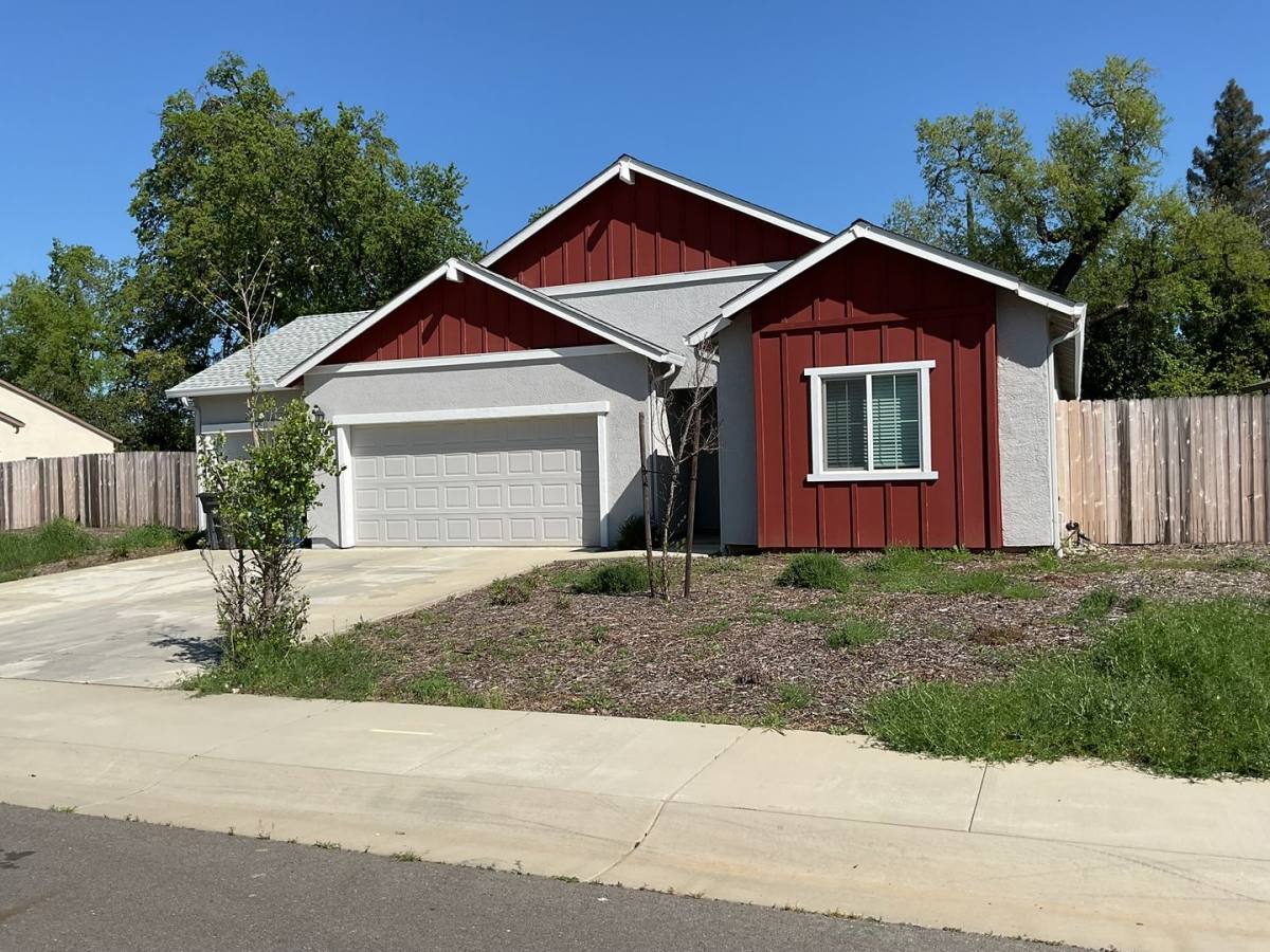 House for rent at 3662 Ginny Court, Redding, CA 96001