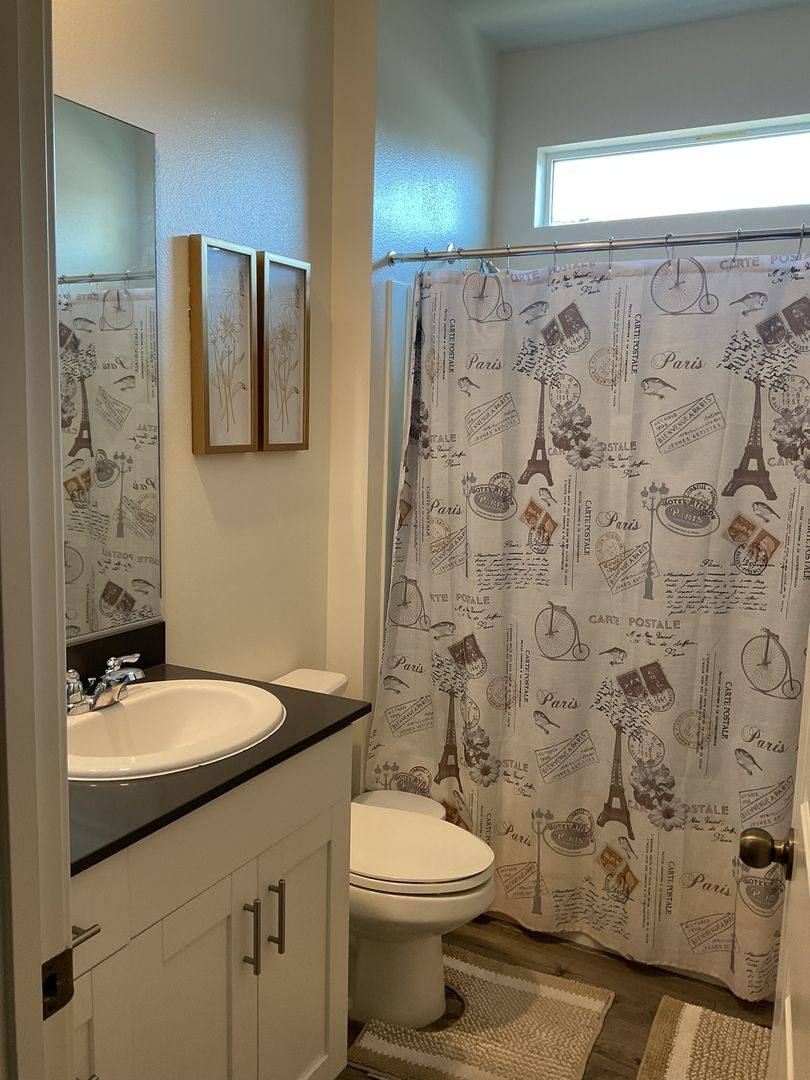 House for rent at 3662 Ginny Court, Redding, CA 96001