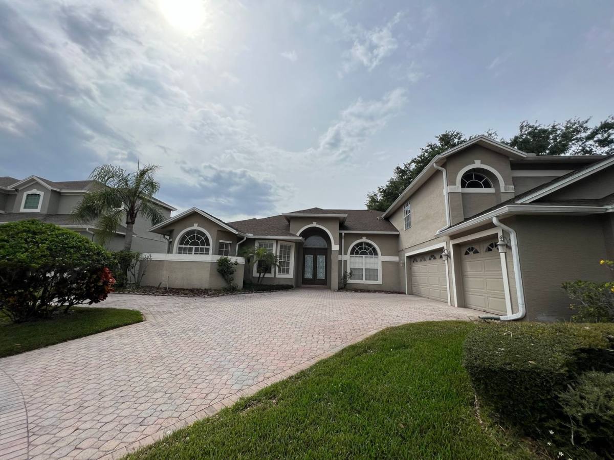 House for rent at 10008 Canopy Tree Court, Orlando, FL 32836