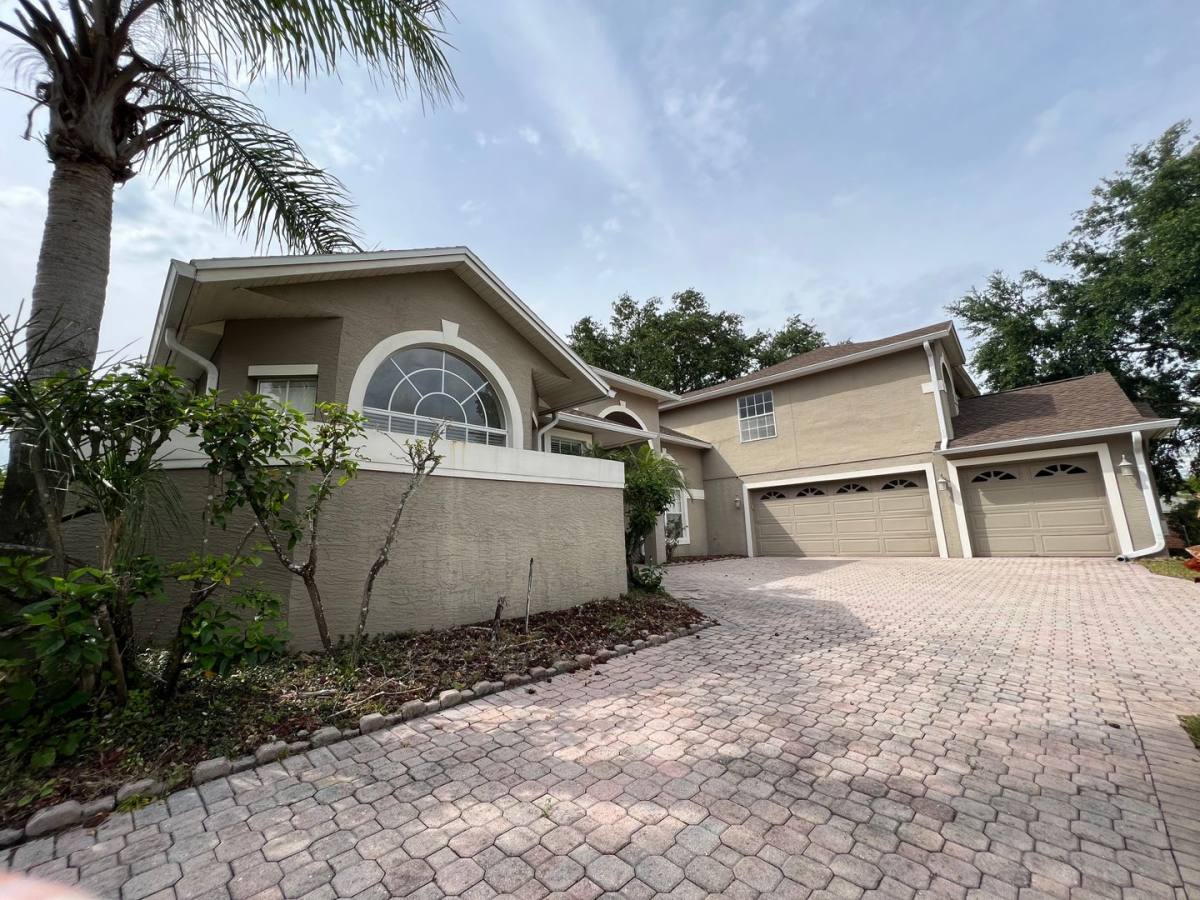 House for rent at 10008 Canopy Tree Court, Orlando, FL 32836