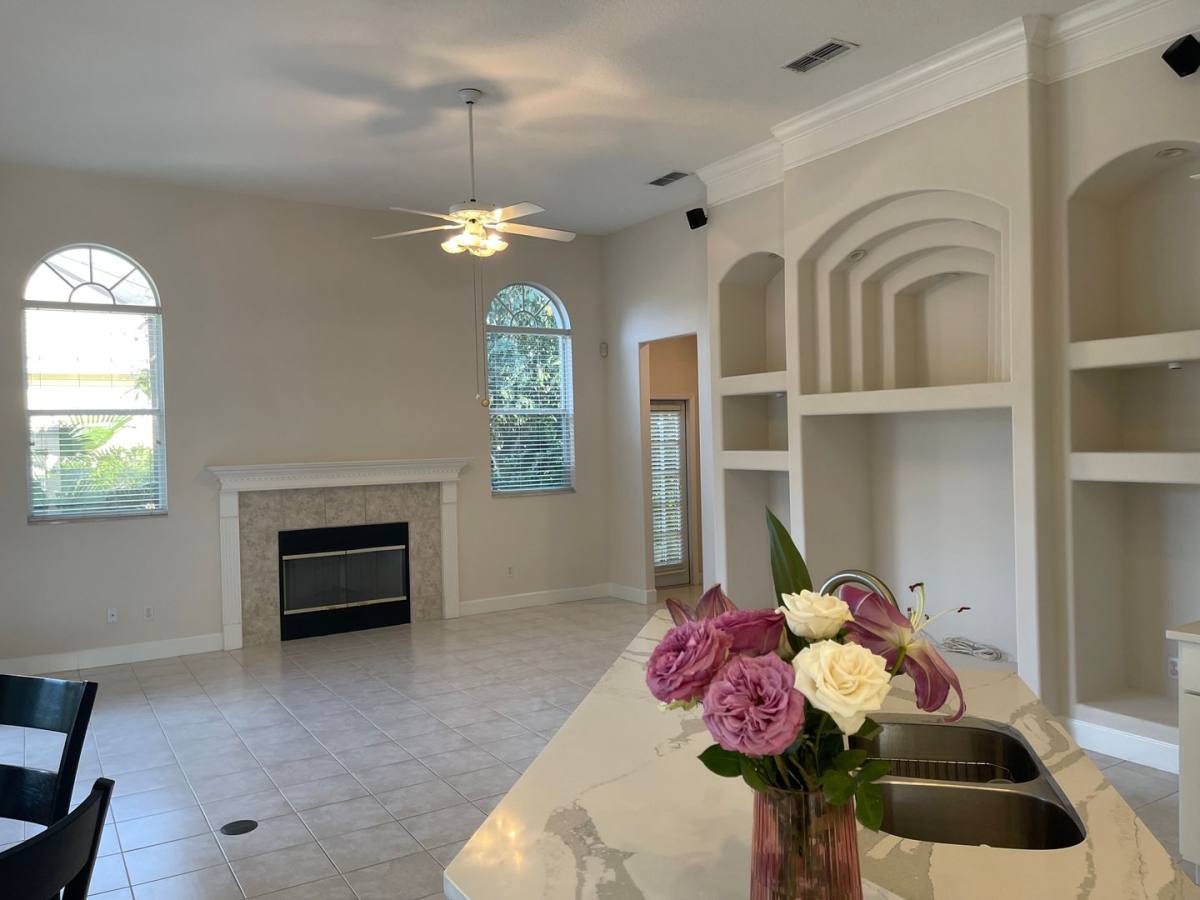 House for rent at 10008 Canopy Tree Court, Orlando, FL 32836