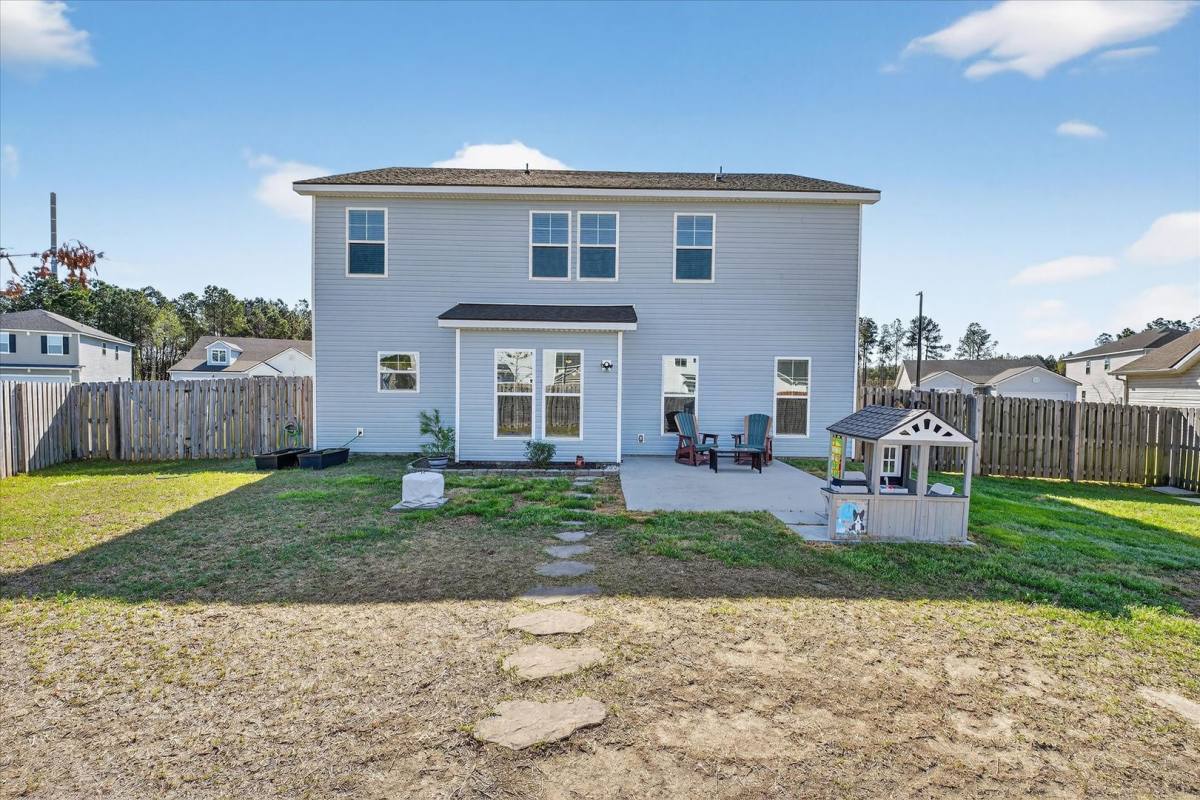 House for rent at 113 Brookline Dr, Port Wentworth, GA 31407