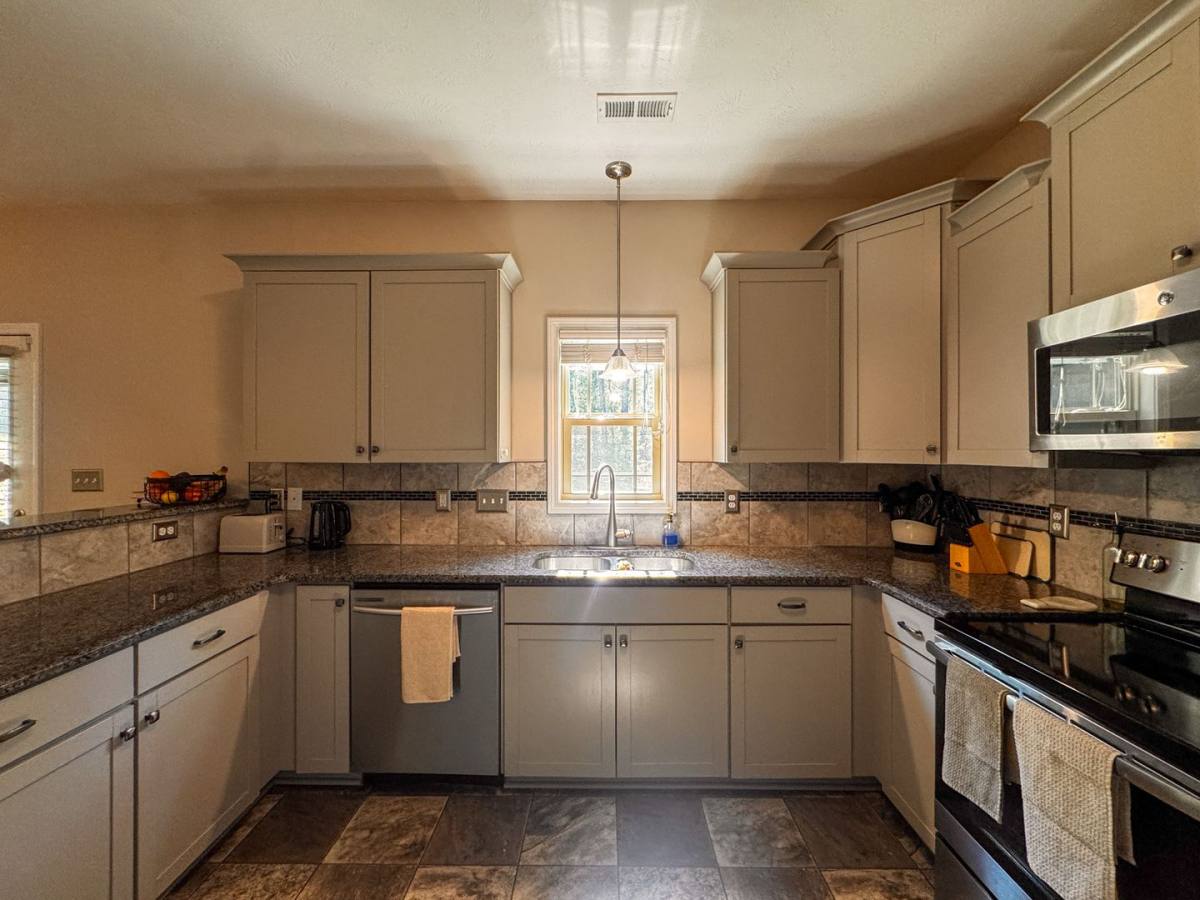 House for rent at 267 High Leaf Dr, Raeford, NC 28376