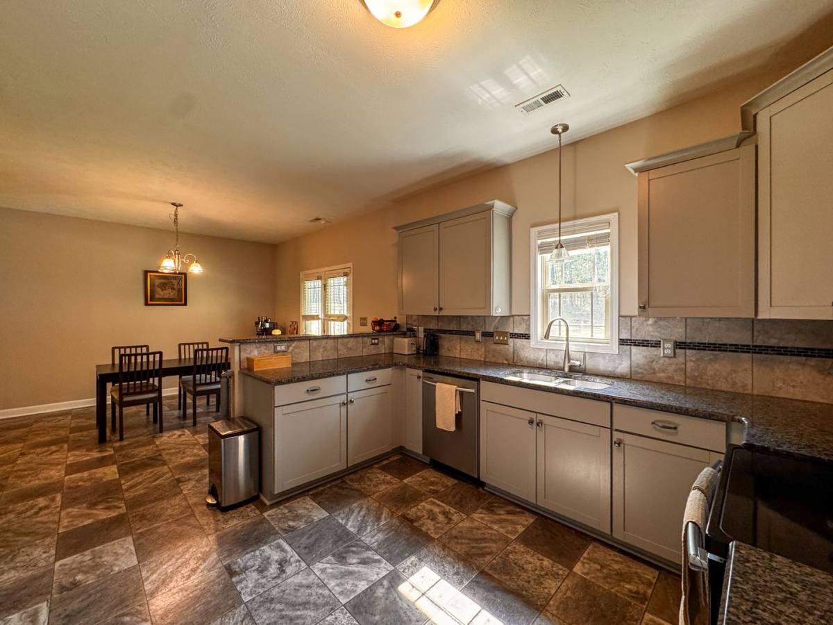 House for rent at 267 High Leaf Dr, Raeford, NC 28376