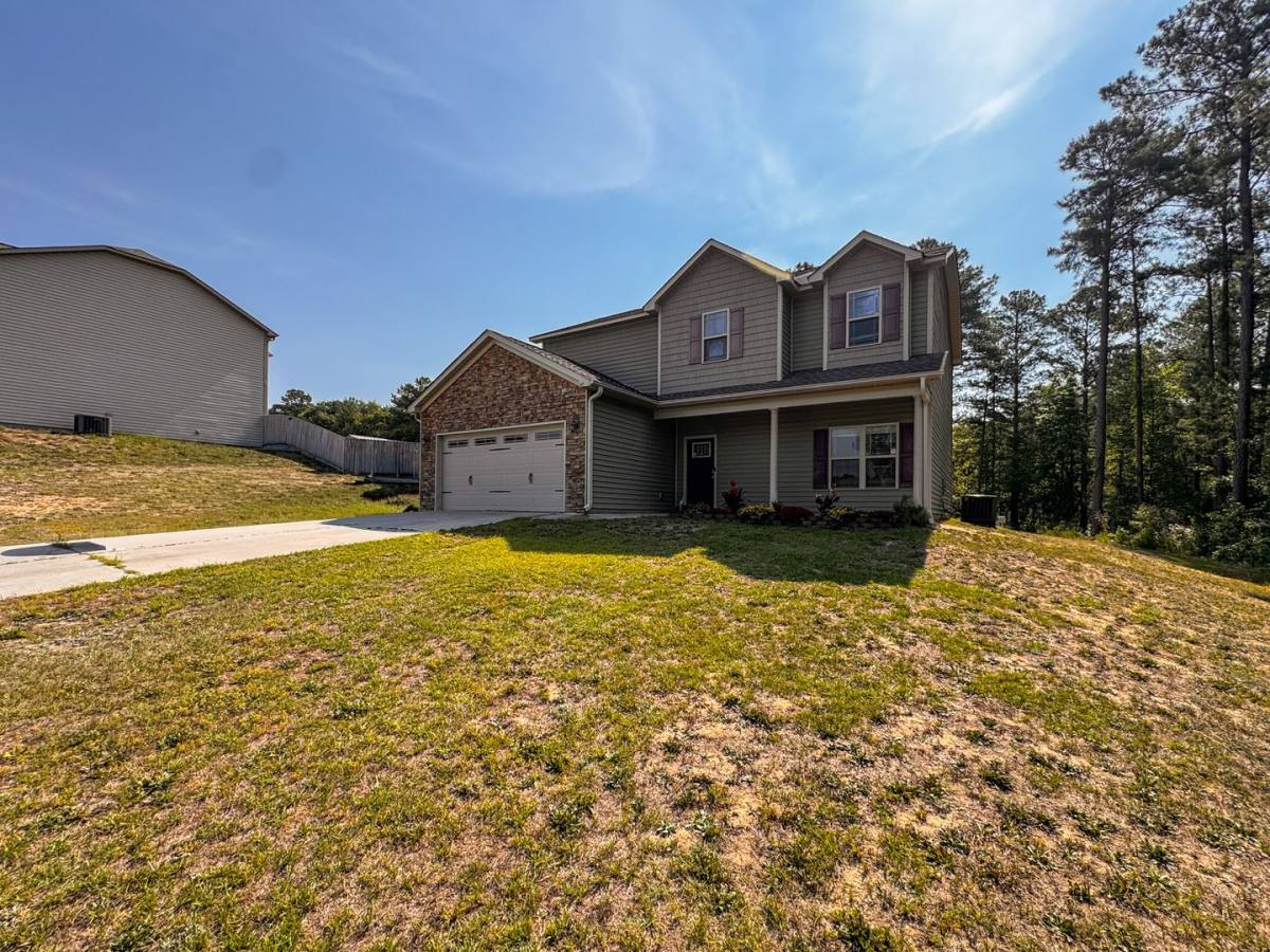 House for rent at 267 High Leaf Dr, Raeford, NC 28376
