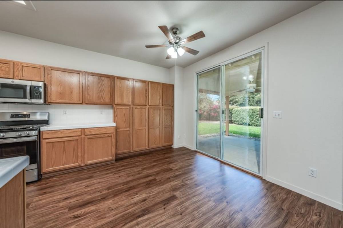 House for rent at 1004 W Orange St, Hanford, CA 93230