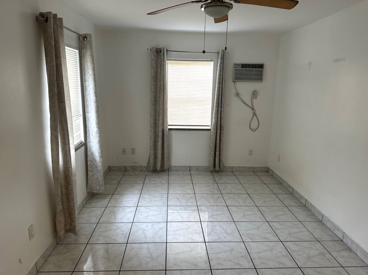 Townhouse for rent at 31 SW 10 St, Dania, FL 33004