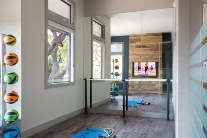 Apartment for rent at 8515 S I-35 Frontage Rd, Austin, TX 78744