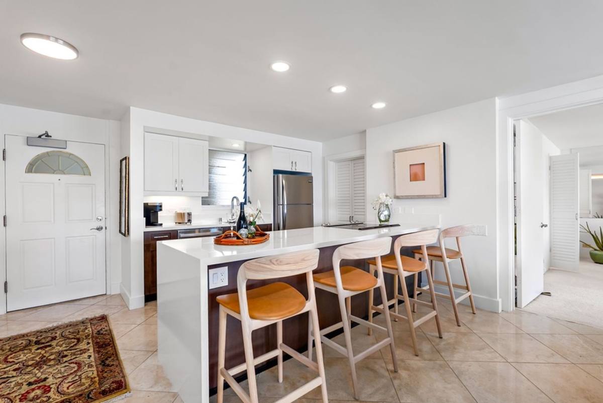 Condo for rent at 2895 Kalakaua Ave, Honolulu, HI 96815