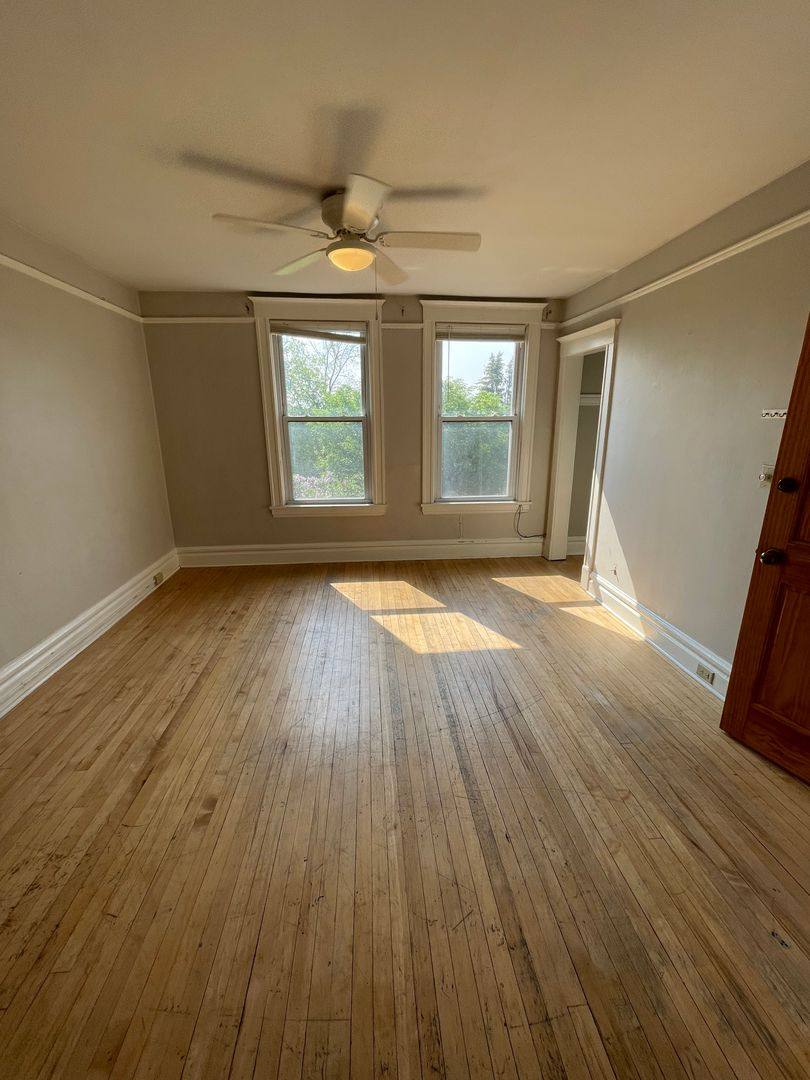 Apartment for rent at 2617-2619 W 3rd St, Duluth, MN 55806