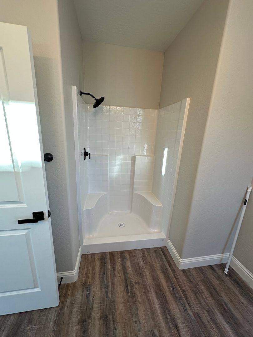 House for rent at 139 N Miami Ave, Fresno, CA 93727