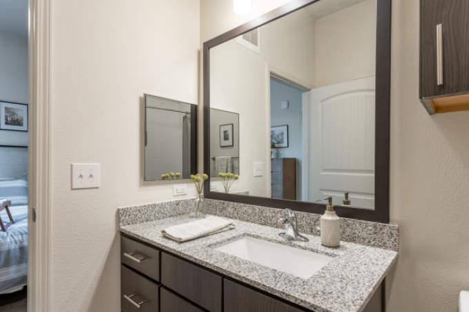 Apartment for rent at 414 E Wonsley Dr, Austin, TX 78753