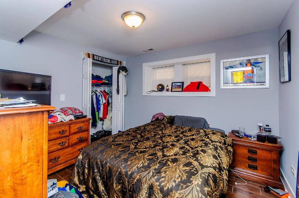 Apartment for rent at 2342 W Augusta #1F, Chicago, IL 60622