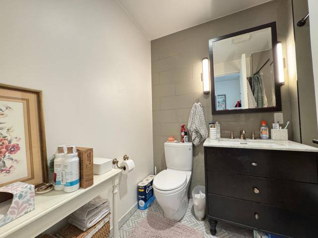 Apartment for rent at 976 Fulton St #5B, Brooklyn, NY 11238