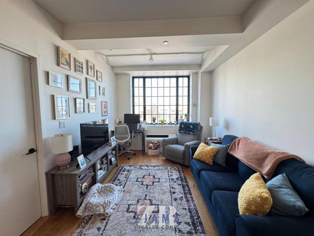 Apartment for rent at 976 Fulton St #5B, Brooklyn, NY 11238