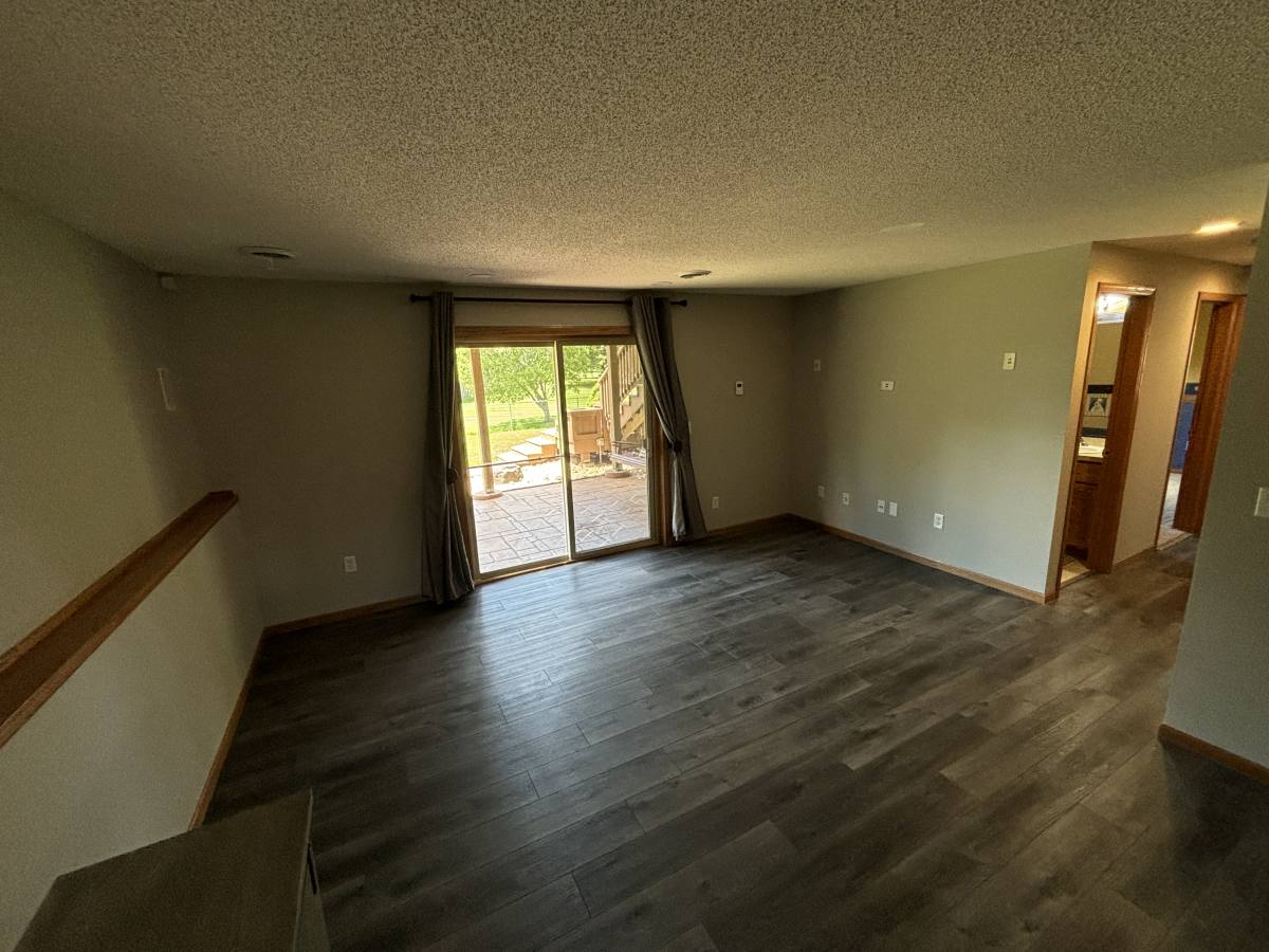 House for rent at 15312 Linnet St NW, Andover, MN 55304