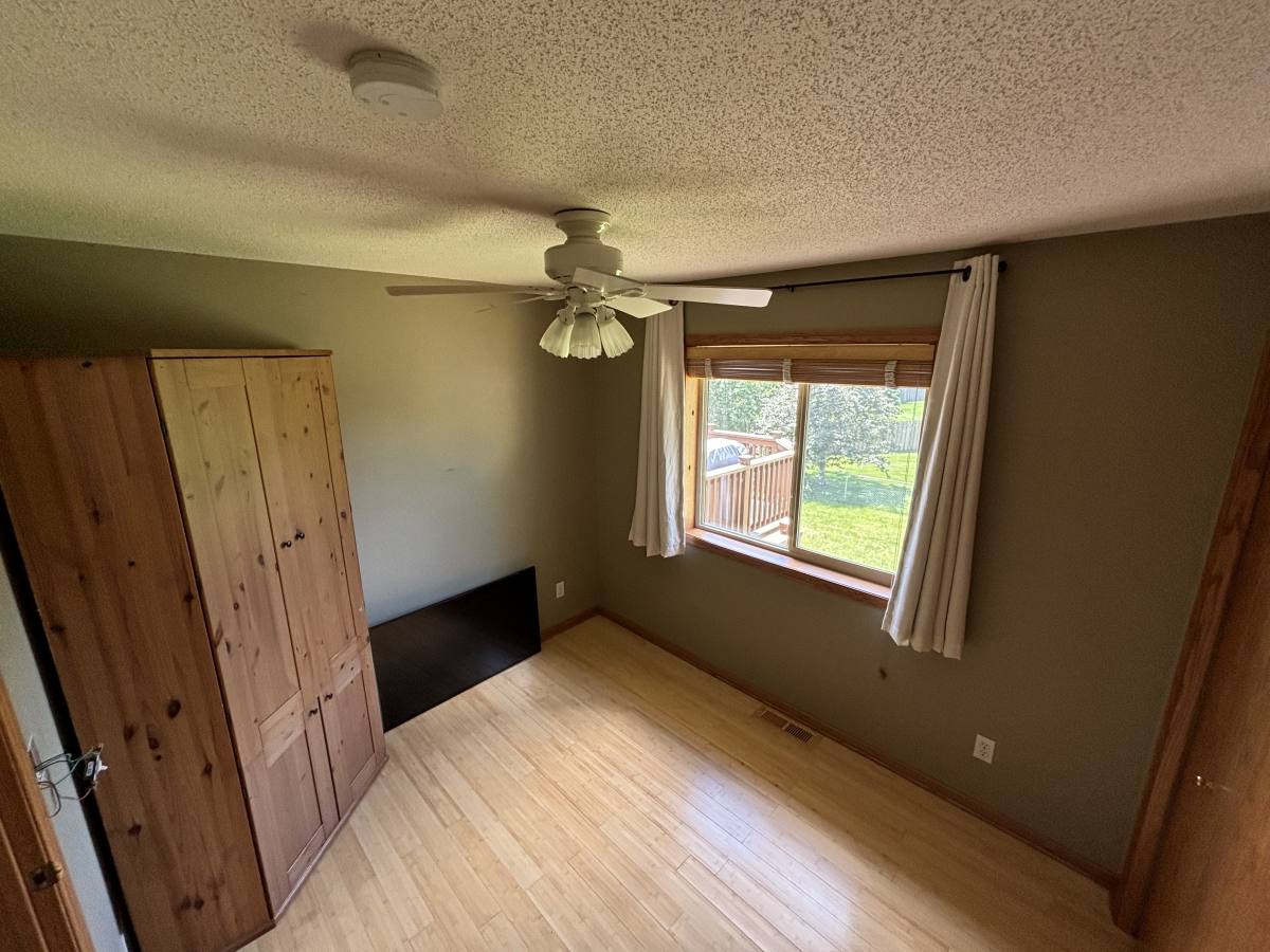 House for rent at 15312 Linnet St NW, Andover, MN 55304