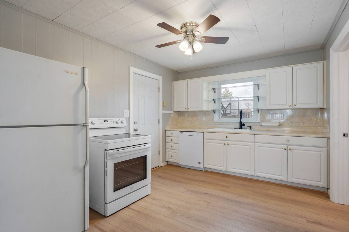 House for rent at 2051 E Marsa Dr, Springfield, MO 65804