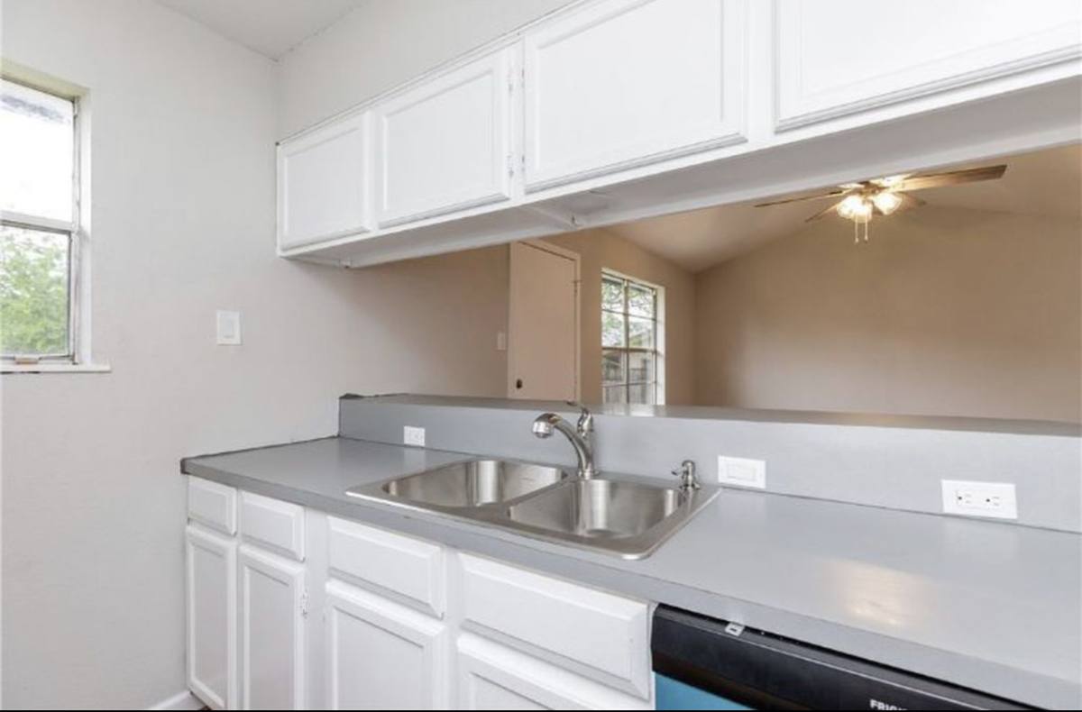 House for rent at 5337 Ave C, Corpus Christi, TX 78410
