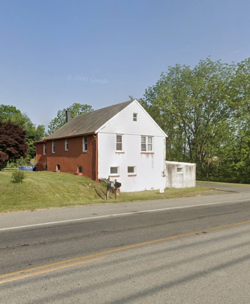 House for rent at 2140 Pottstown Pike, Pottstown, PA 19465