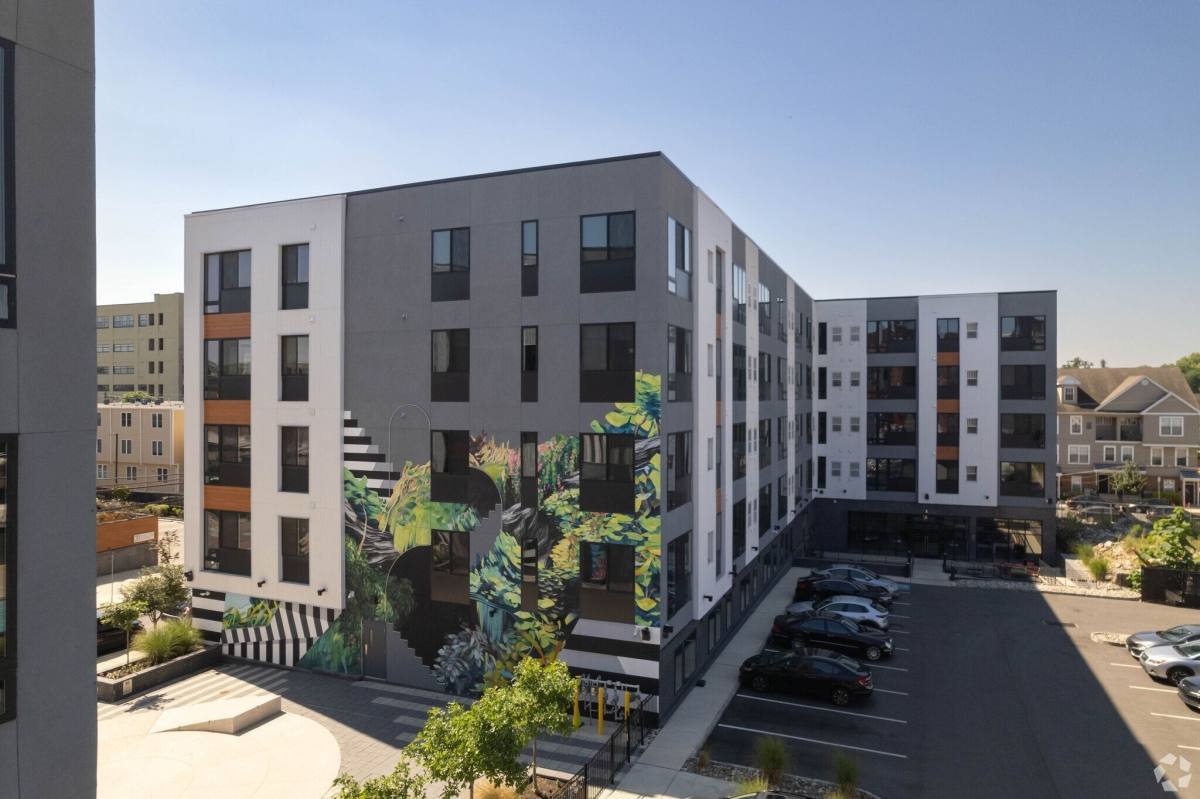 Apartment for rent at The Hub at 31 Brewerytown, 1410 N 31st St, Philadelphia, PA 19121