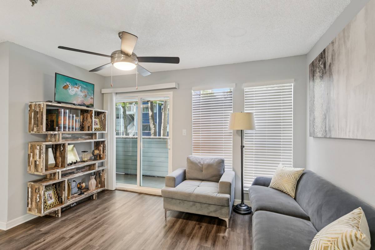 Apartment for rent at Buena Vista, 4610 N Armenia Ave, Tampa, FL 33603