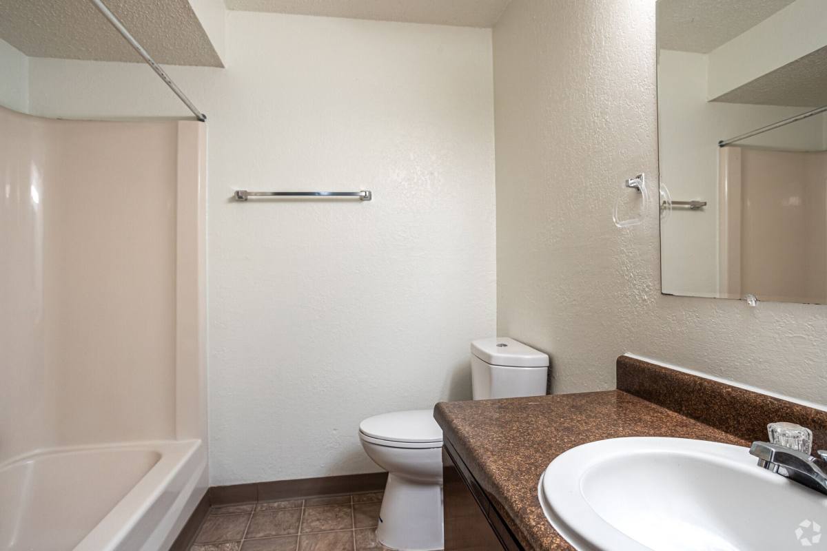 Apartment for rent at View@98, 10611 E 98th Terrace #1B, Kansas City, MO 64134