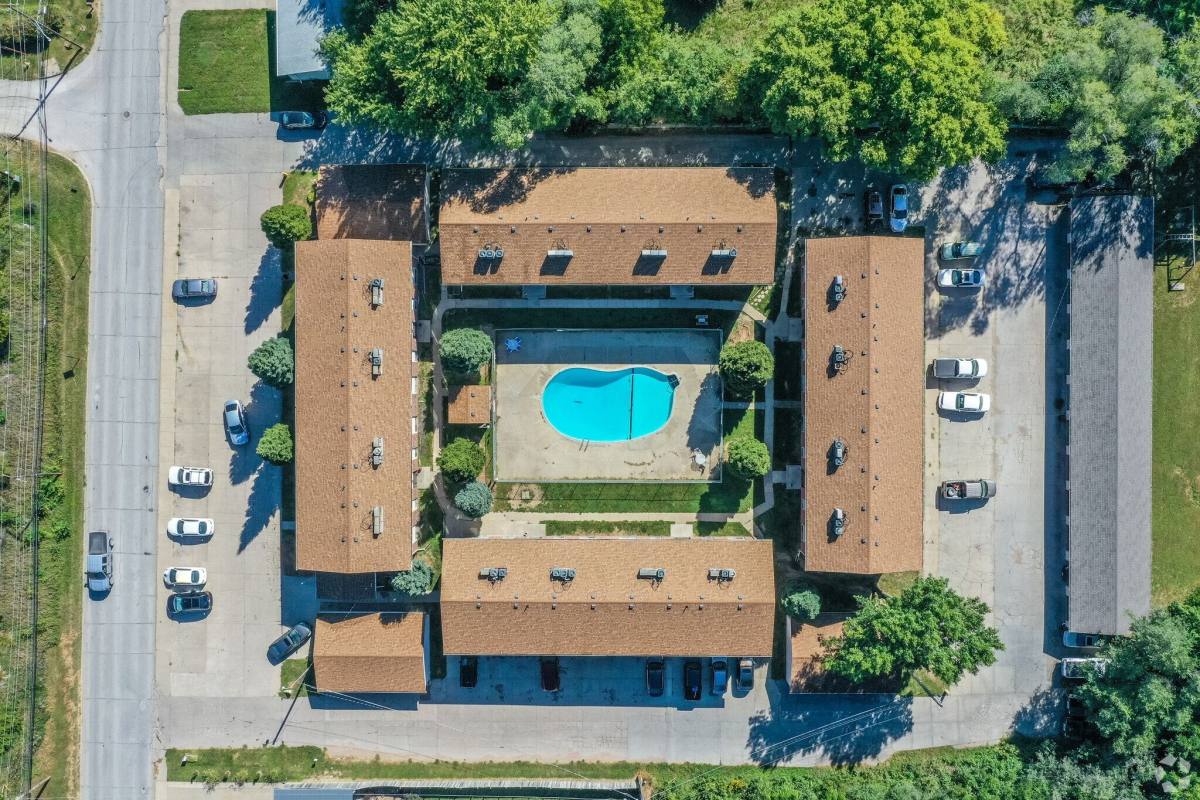 Apartment for rent at Nottingham Court, 2015 Ave D #D-9, Plattsmouth, NE 68048