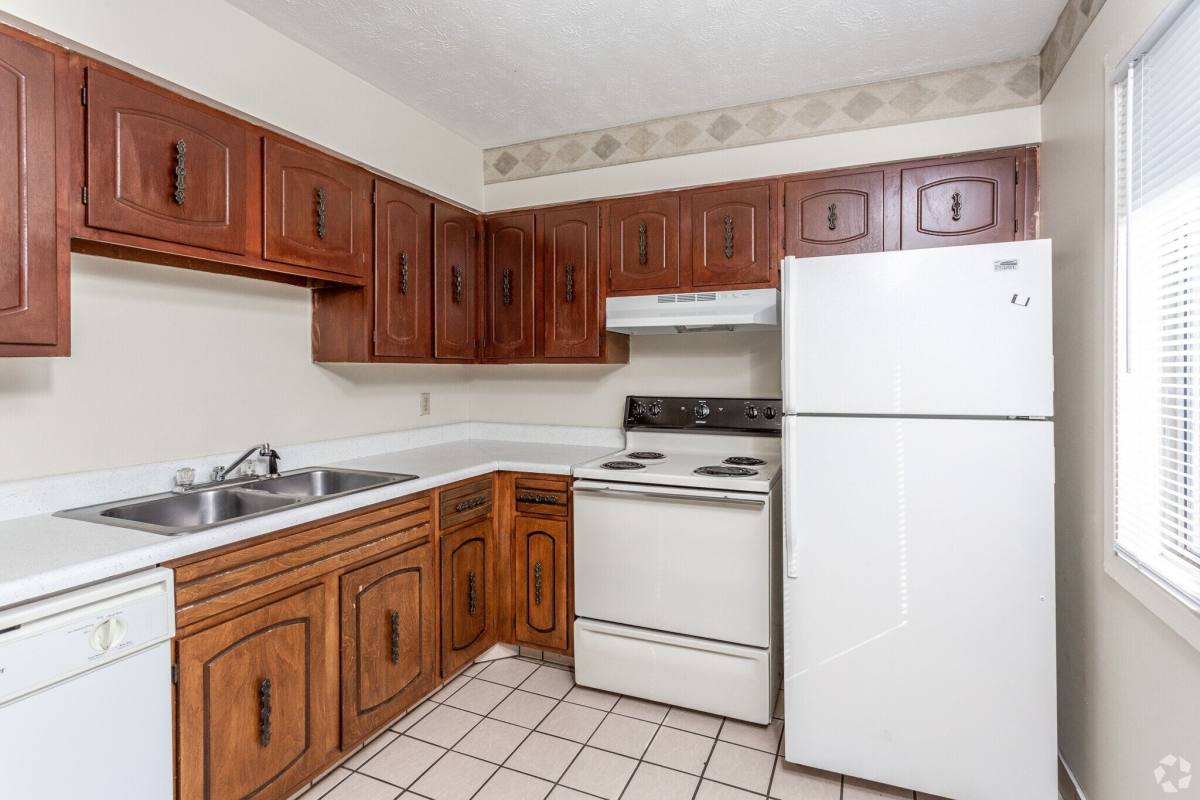 Apartment for rent at Nottingham Court, 2015 Ave D #D-9, Plattsmouth, NE 68048
