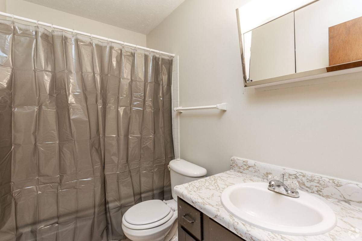 Apartment for rent at Nottingham Court, 2015 Ave D #D-9, Plattsmouth, NE 68048