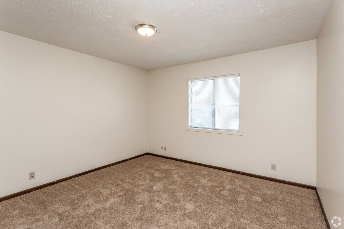 Apartment for rent at Nottingham Court, 2015 Ave D #D-9, Plattsmouth, NE 68048