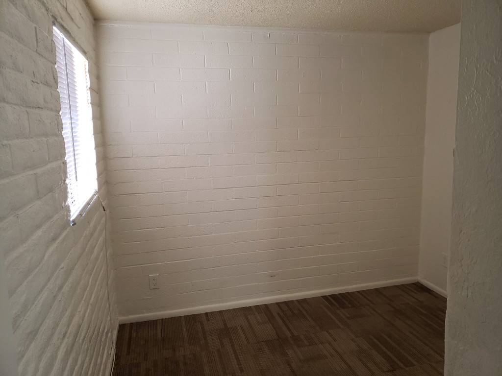 Townhouse for rent at 13961 S Berwick Ave, Arizona City, AZ 85123