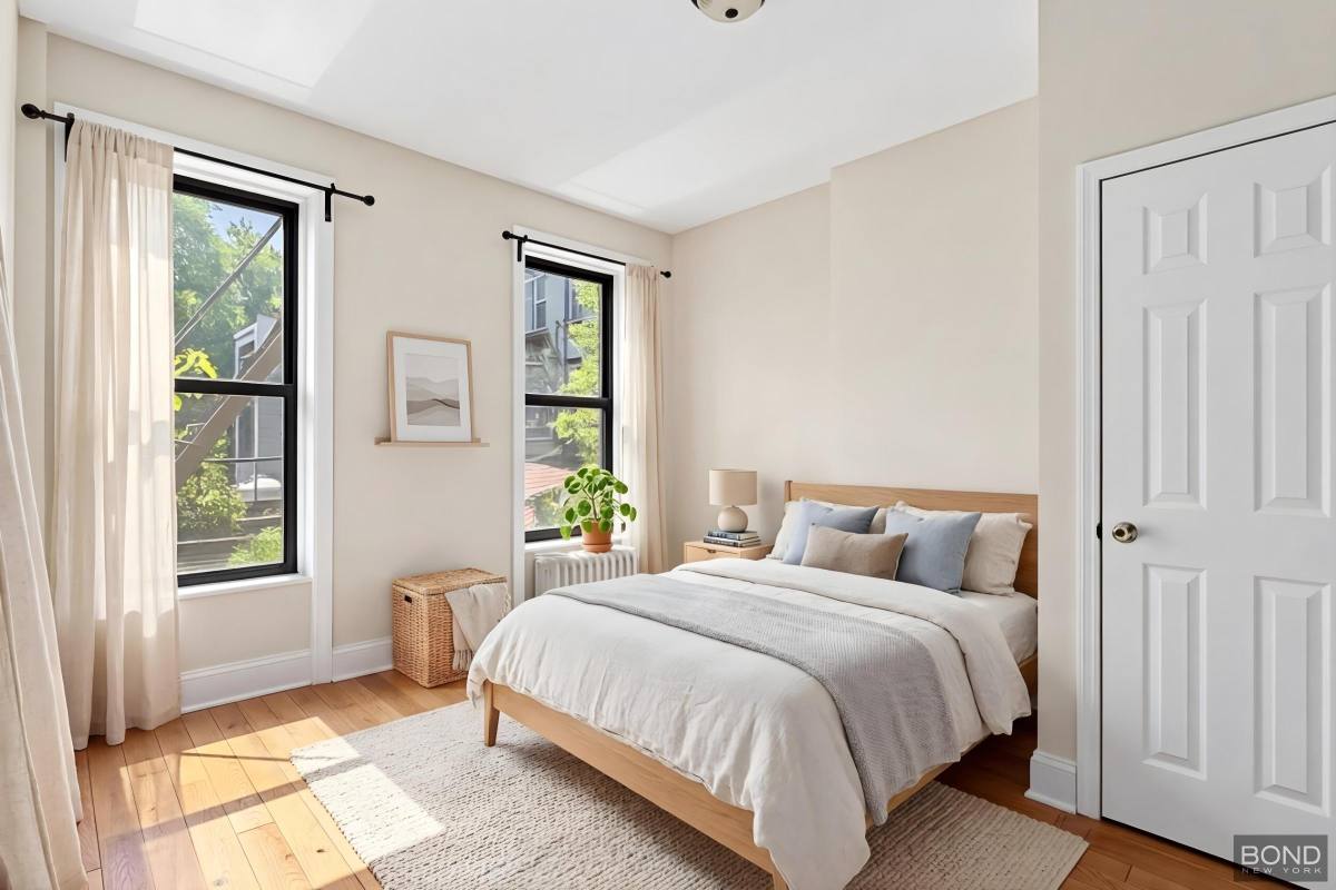 Townhouse for rent at 461 Fourth Ave #2, Brooklyn, NY 11215