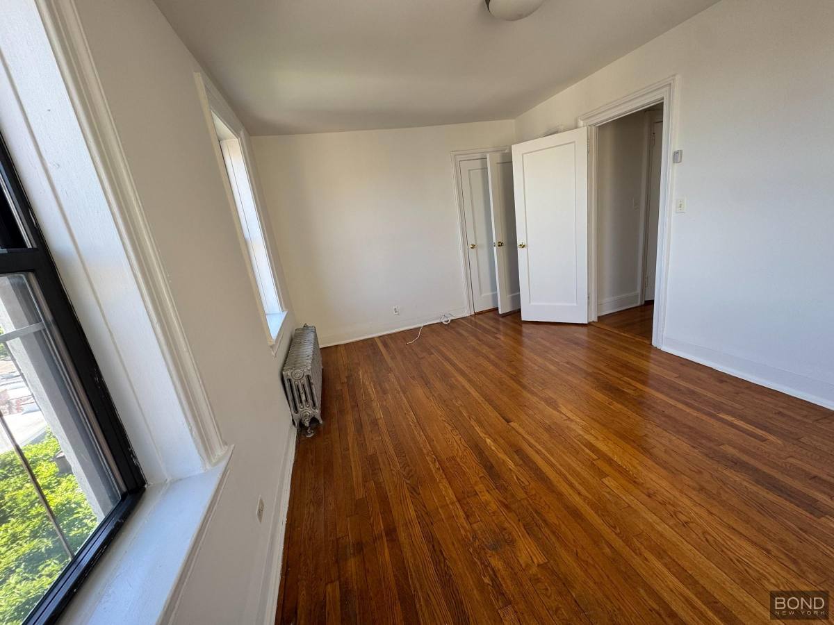 Apartment for rent at 32-15 35th St #F6, Astoria, NY 11106