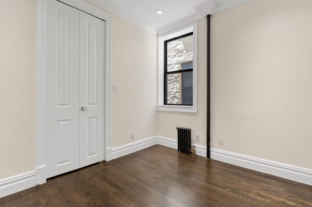 Apartment for rent at 350 E 13th St #7, New York, NY 10003