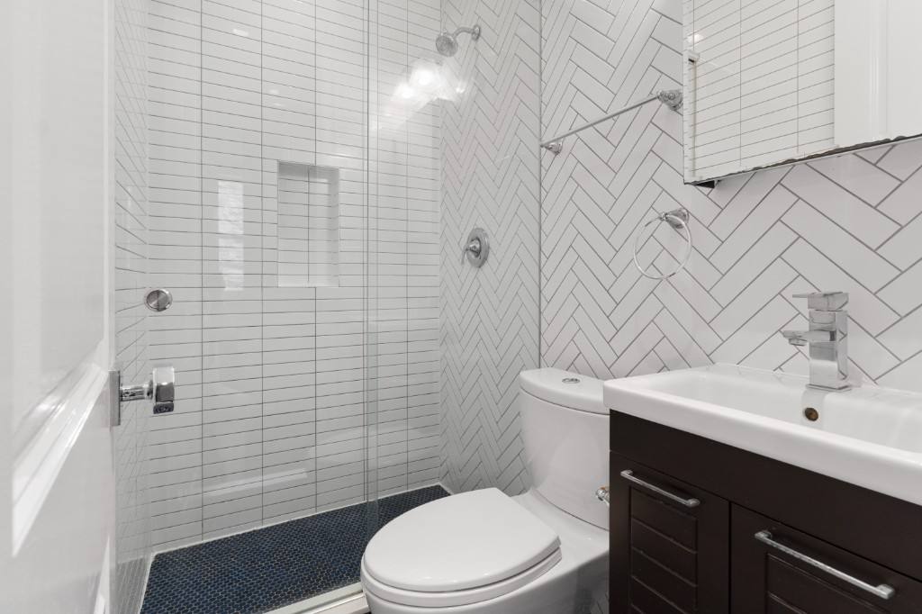 Apartment for rent at 350 E 13th St #7, New York, NY 10003