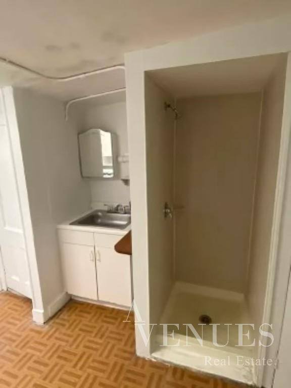 Apartment for rent at 425 E 12th St #3B, New York, NY 10009