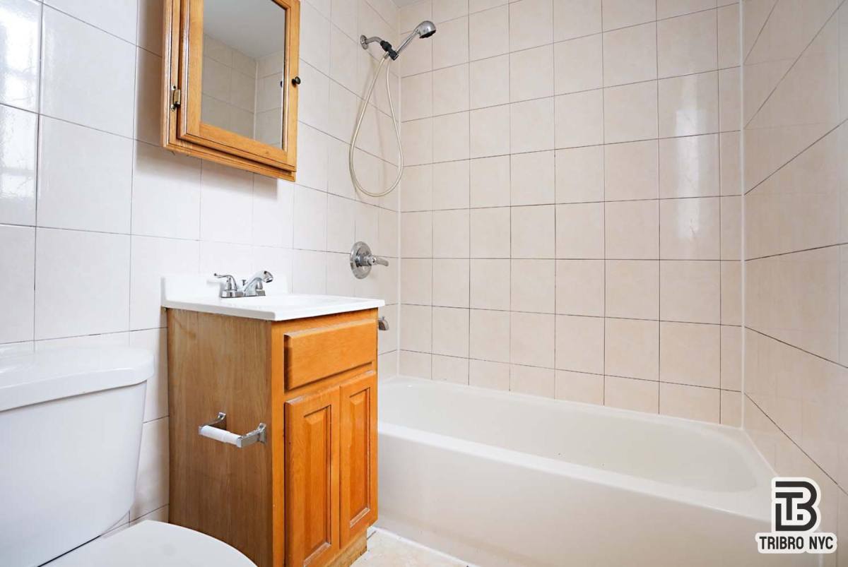 Apartment for rent at 376 Columbia St #3, Brooklyn, NY 11231