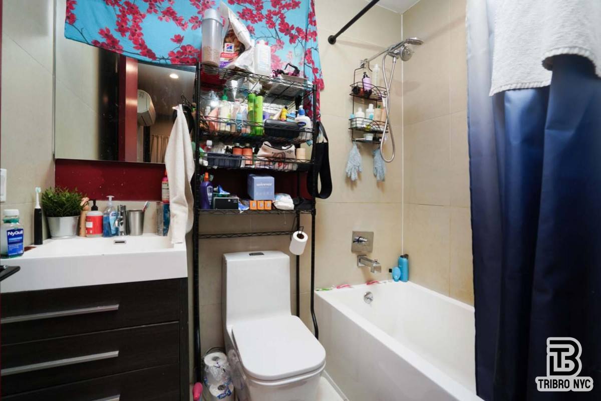 Apartment for rent at 169 Hull St #4A, Brooklyn, NY 11233