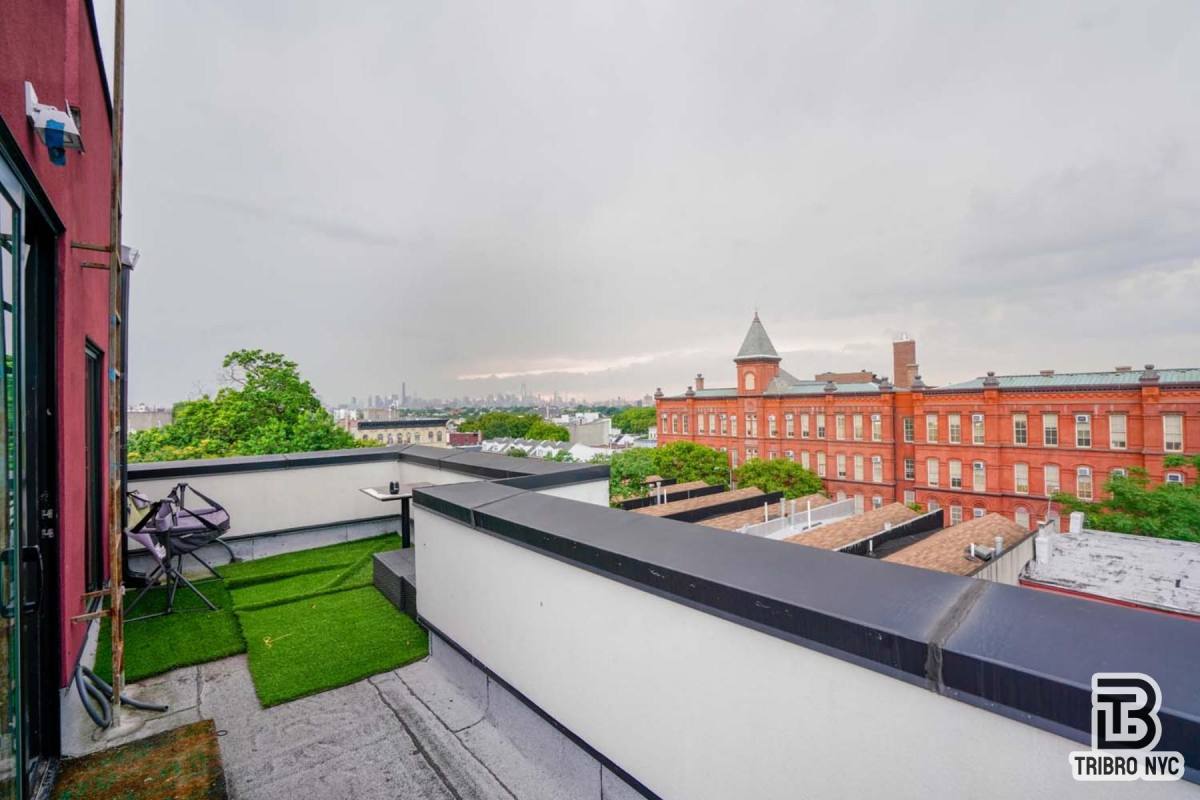 Apartment for rent at 169 Hull St #4A, Brooklyn, NY 11233