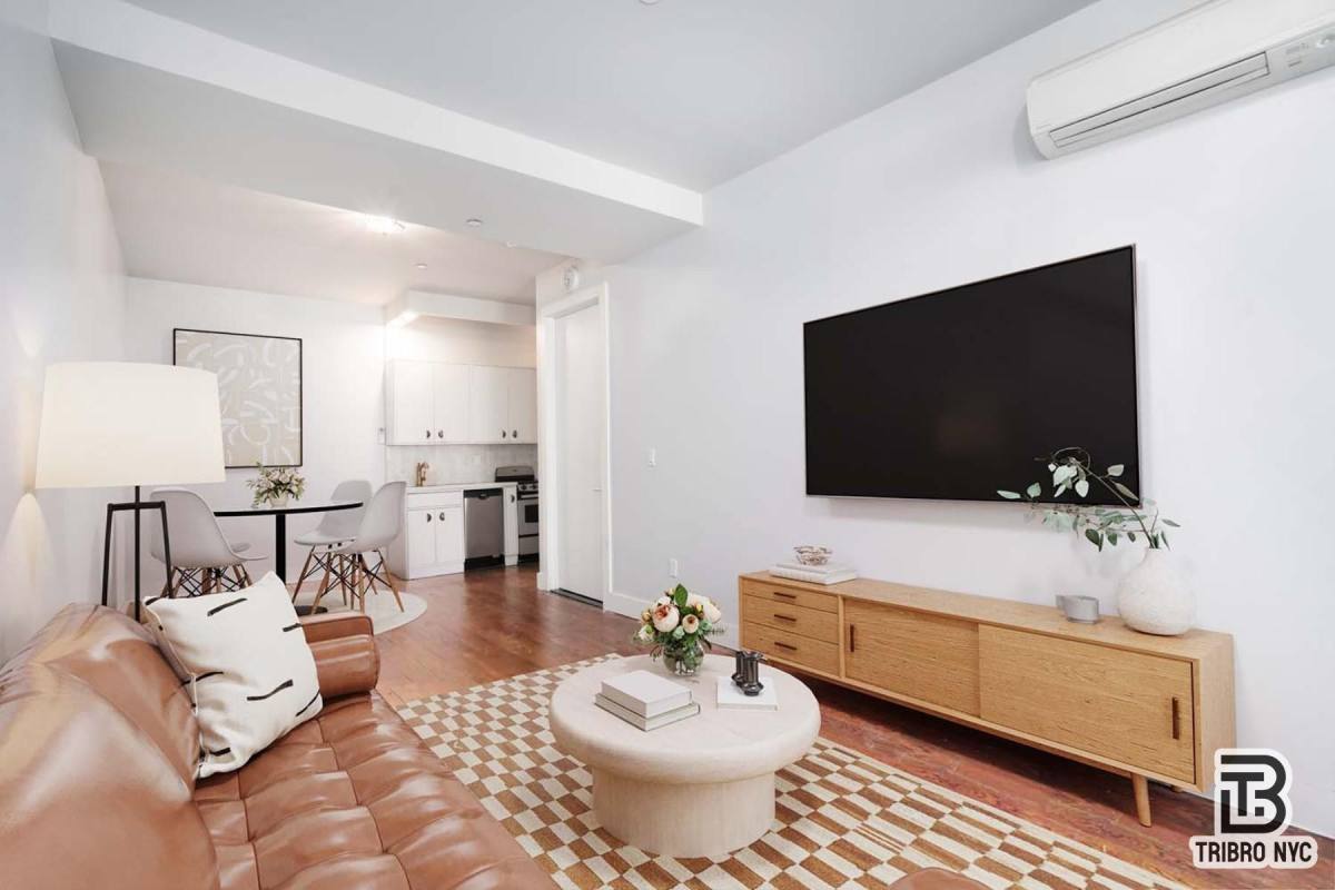 Apartment for rent at 489 Washington St #2E, New York, NY 10014