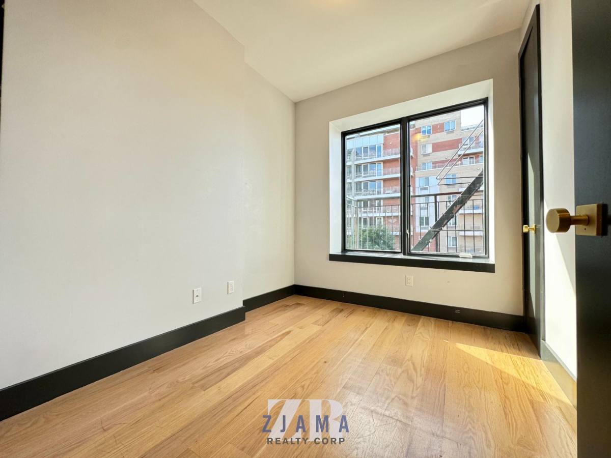 Apartment for rent at 561 Fourth Ave #3F, Brooklyn, NY 11215