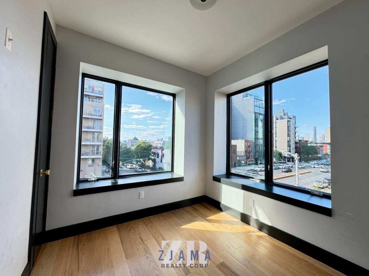 Apartment for rent at 561 Fourth Ave #3F, Brooklyn, NY 11215