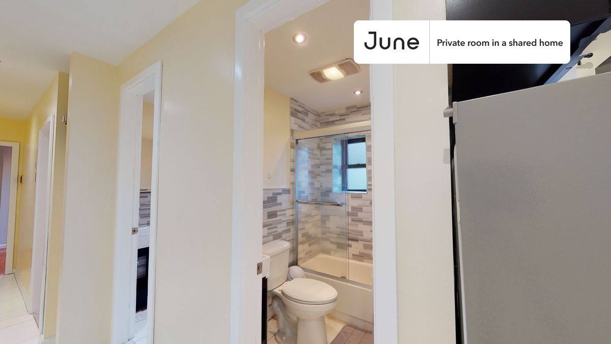 Apartment for rent at 961 Columbus Ave, New York, NY 10025