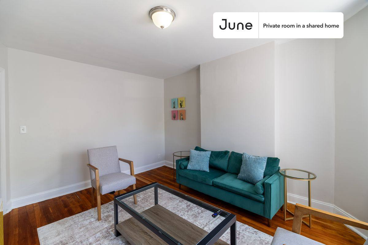 Apartment for rent at 184 Walnut Ave, Roxbury, MA 02119