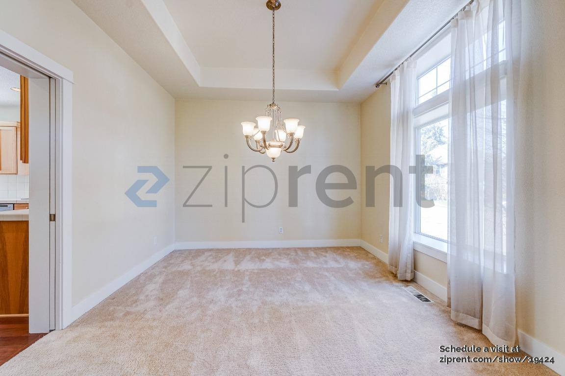 House for rent at 10942 SW Koller St, Tualatin, OR 97062