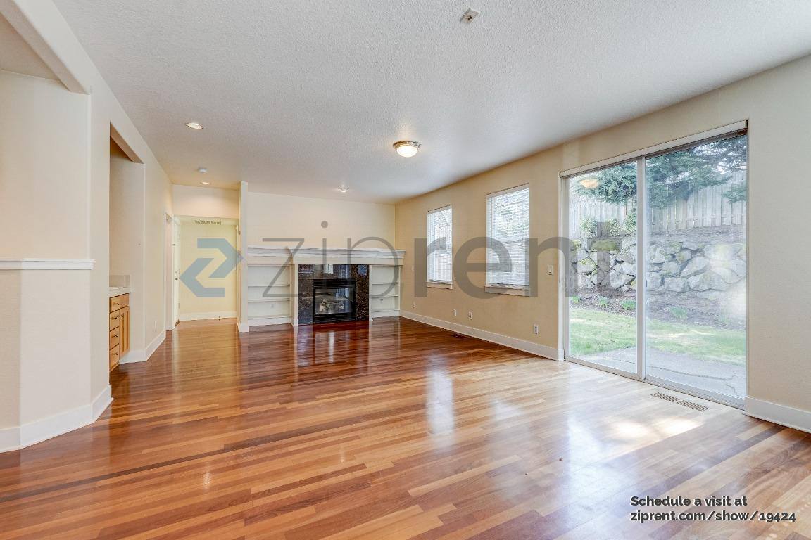 House for rent at 10942 SW Koller St, Tualatin, OR 97062