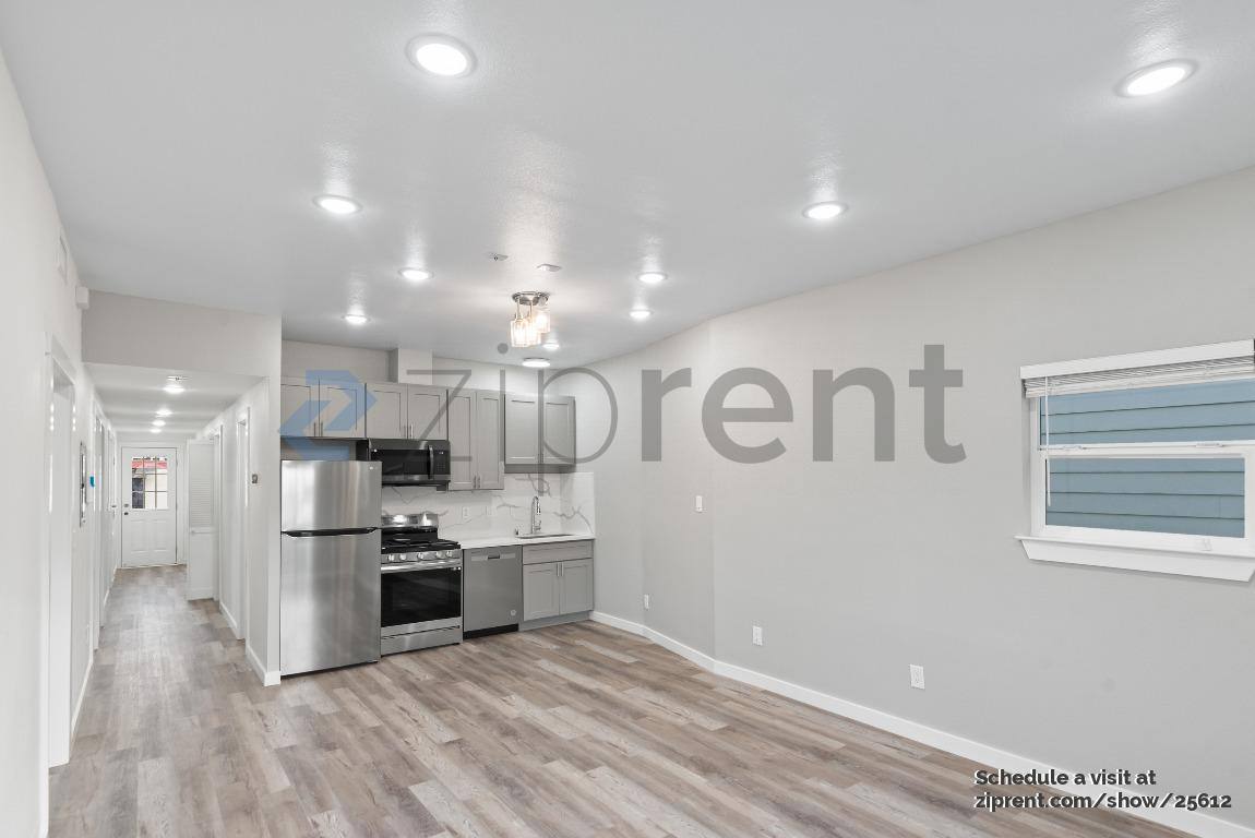 House for rent at 6022 Telegraph Ave, Oakland, CA 94609